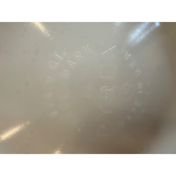 Vintage Pyrex 444  Sandalwood Mixing Bowl Beige & Blue Vintage USA Made Oval Des - Picture 10 of 12